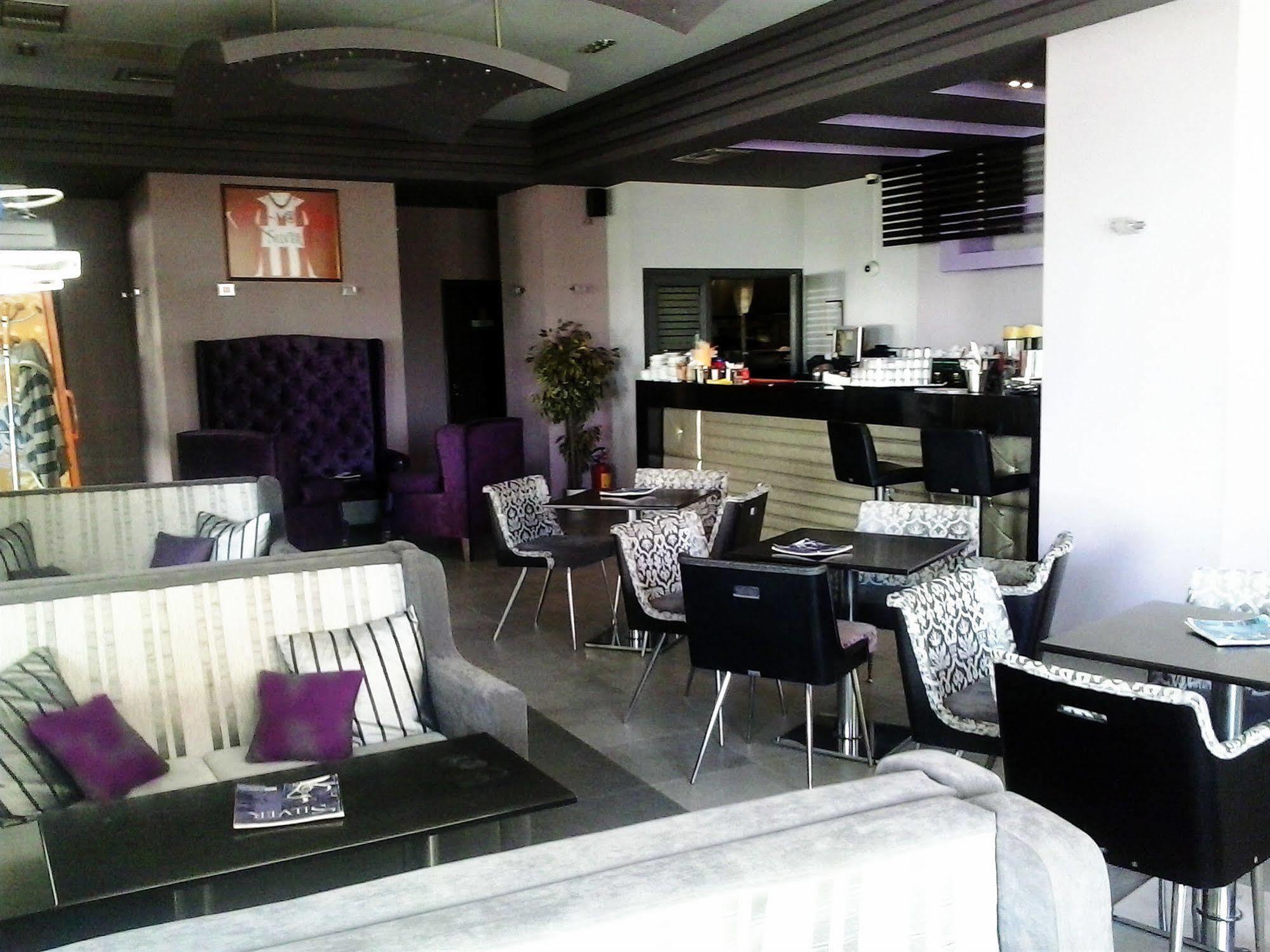 Hotel Kipseli โวโลส ภายนอก รูปภาพ